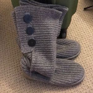 Bailey button UGGS